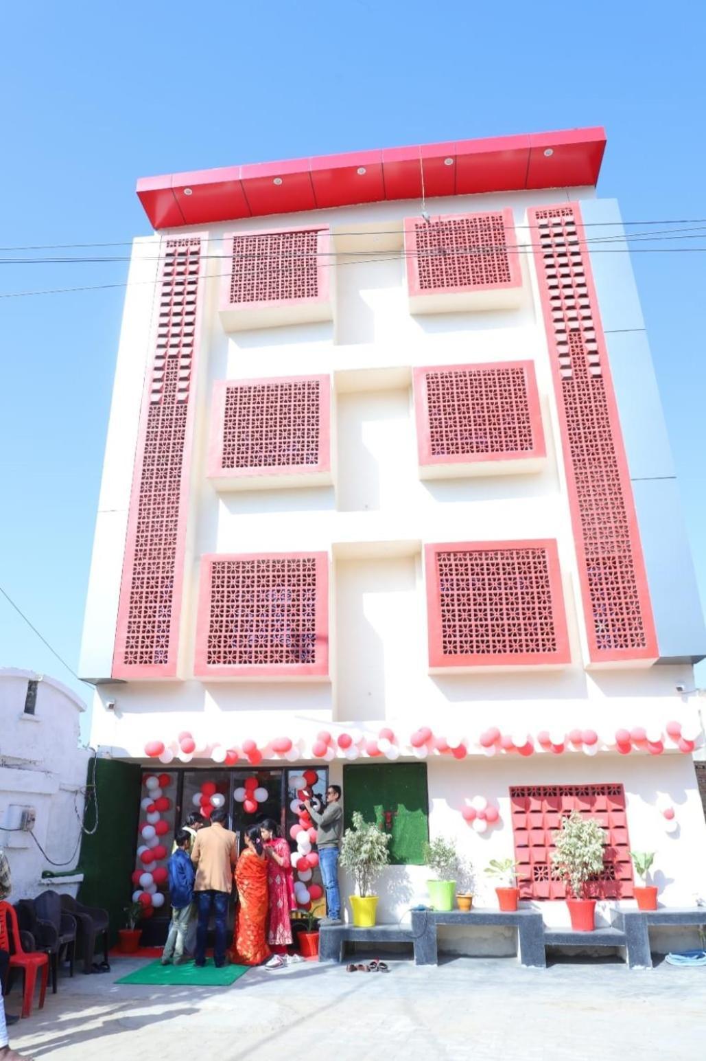 Dixit Residency Vrindāvan Exterior foto