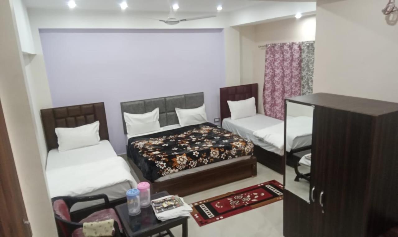 Dixit Residency Vrindāvan Exterior foto